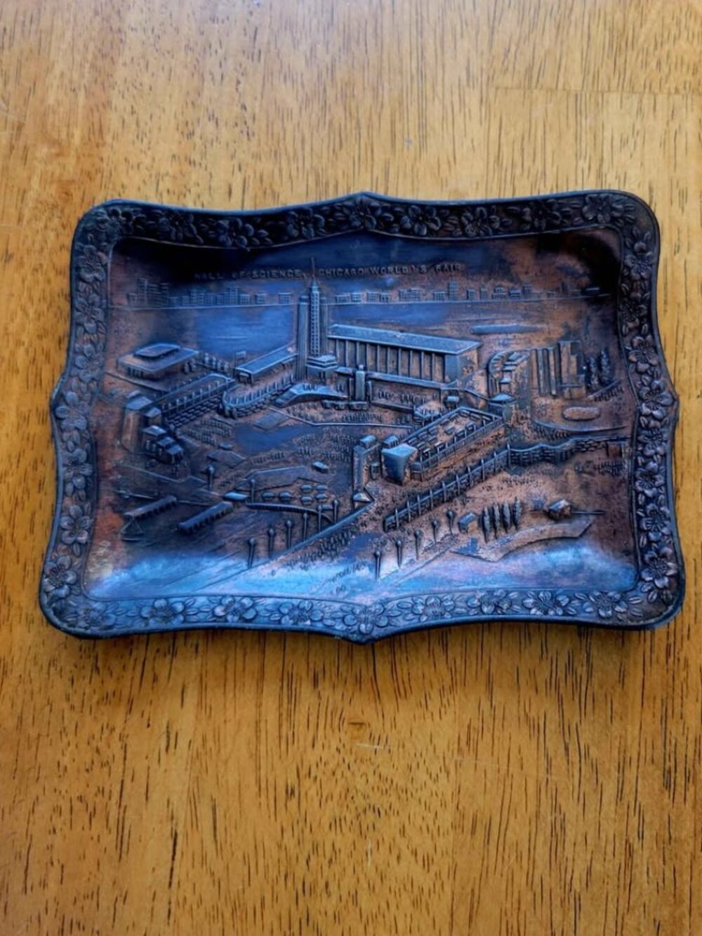 VTG Souvenir Tray, Embossed Scene Of The Hall of Science From 1933-1934